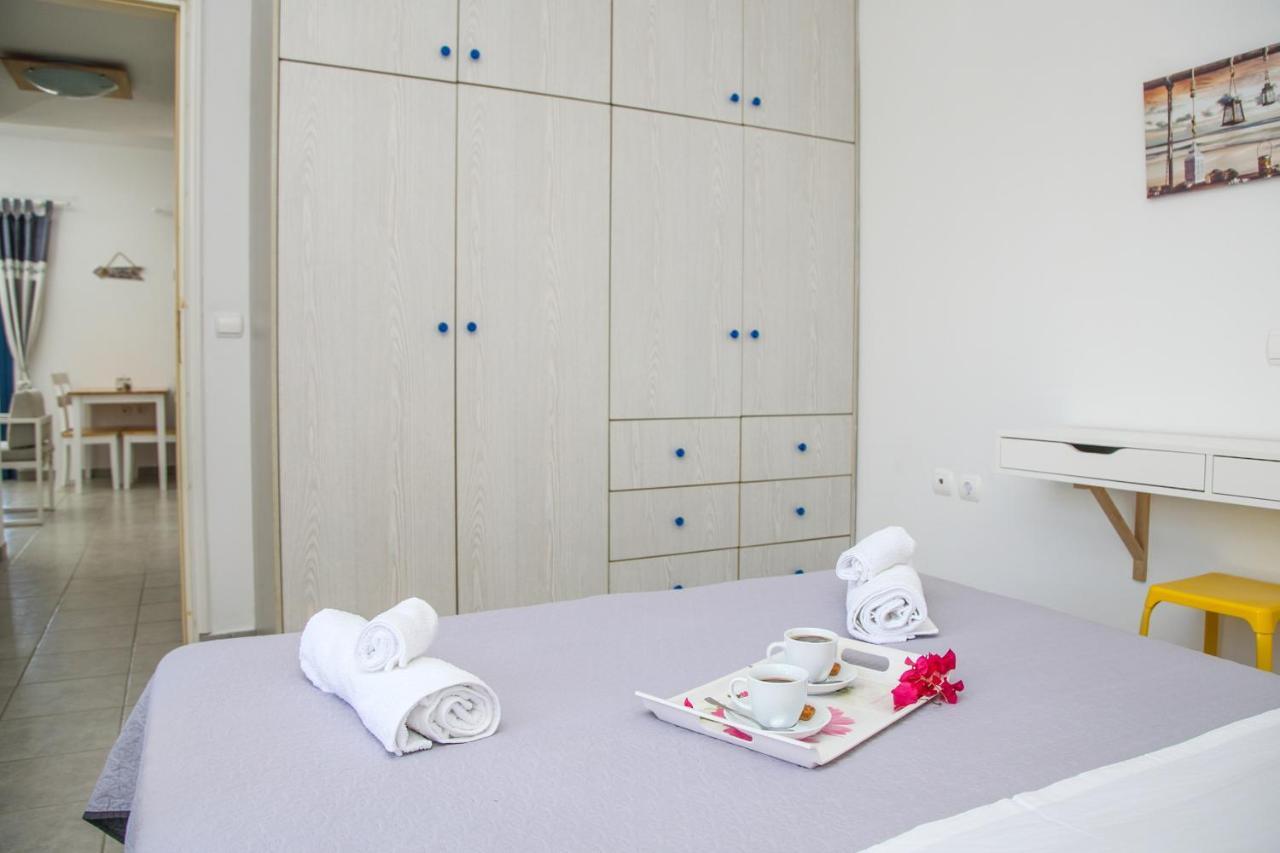 Mmm Apartment Makrýgialos Buitenkant foto